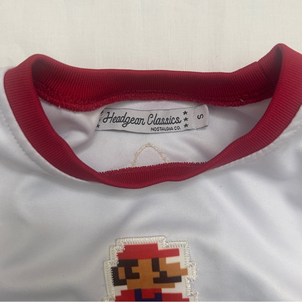 Super Mario Bros. Nintendo Headgear Classics Authentic Jersey Size Small - Picture 4 of 5